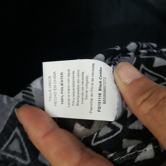 Infinity Scarf - Picture 3 of 4